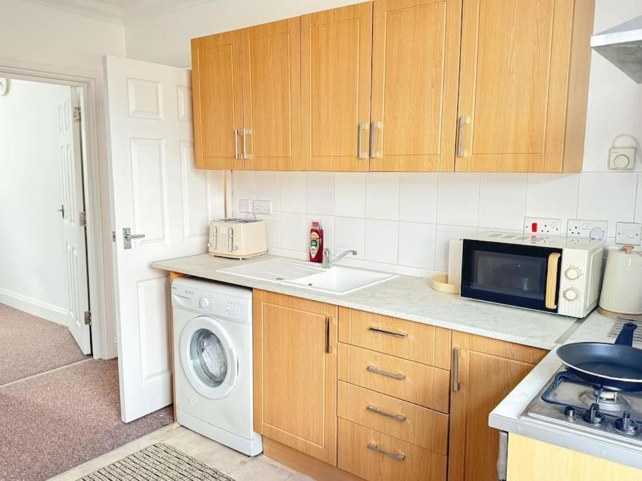 Modern Flat In *